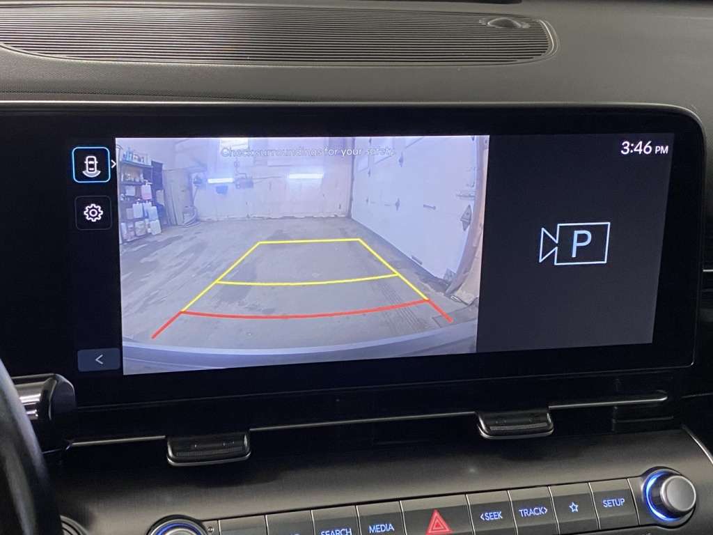 2024 Hyundai KONA - Image 24