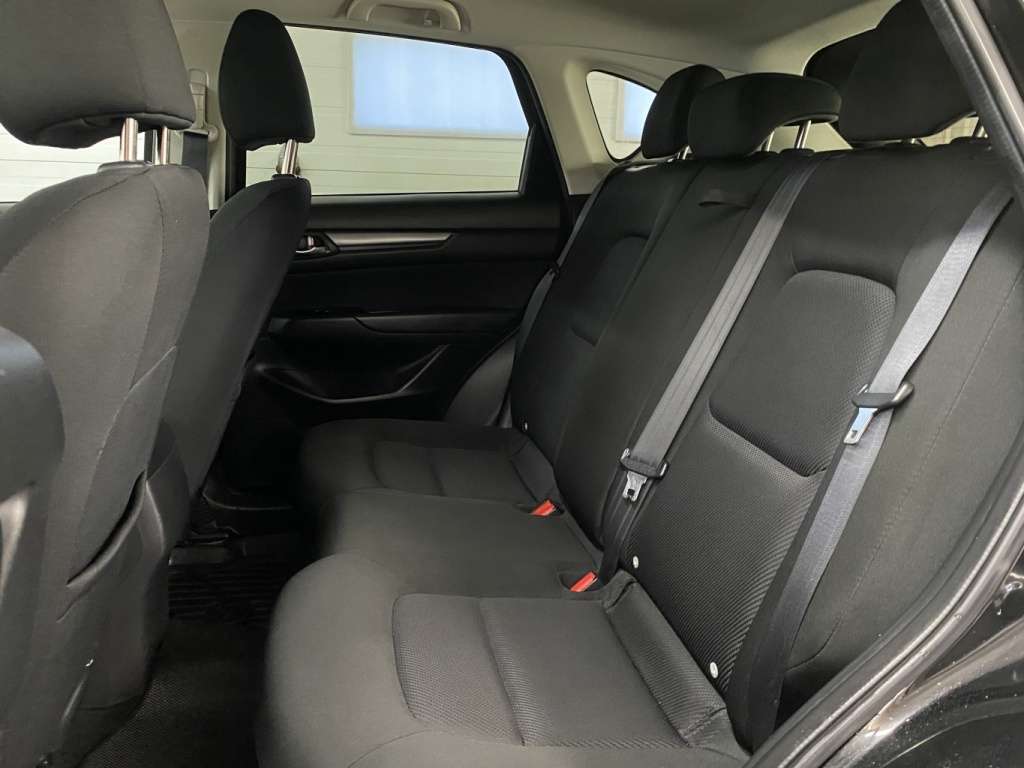 2022 Mazda CX-5 - Image 17