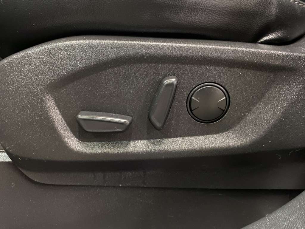 2023 Ford Edge - Image 15