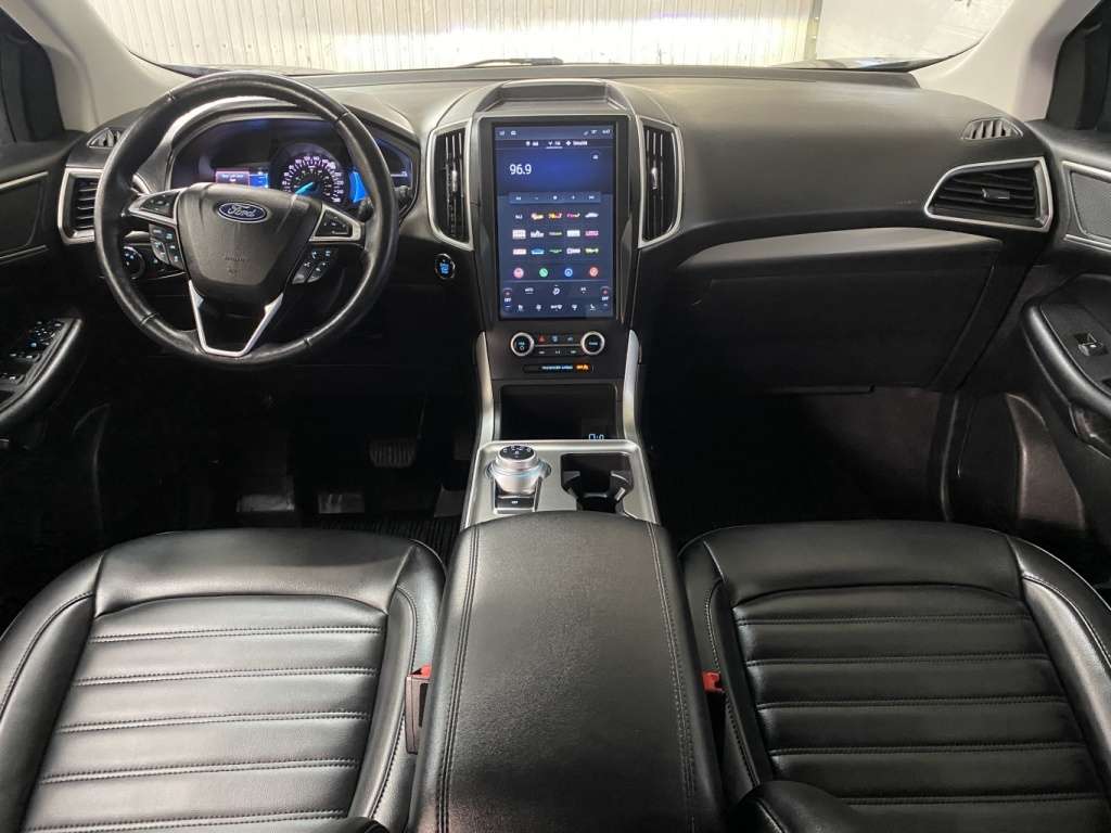 2023 Ford Edge - Image 19
