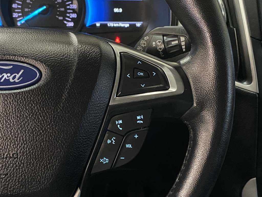 2023 Ford Edge - Image 21