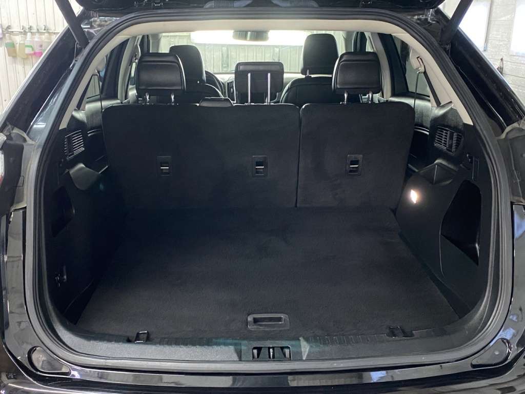 2023 Ford Edge - Image 31
