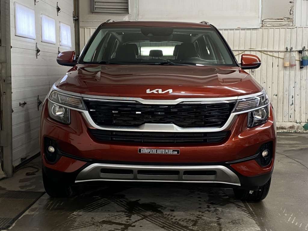 2023 Kia Seltos - Image 3