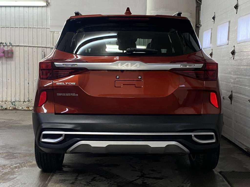 2023 Kia Seltos - Image 6