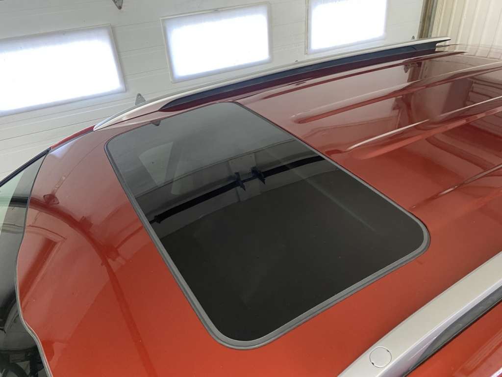 2023 Kia Seltos - Image 12