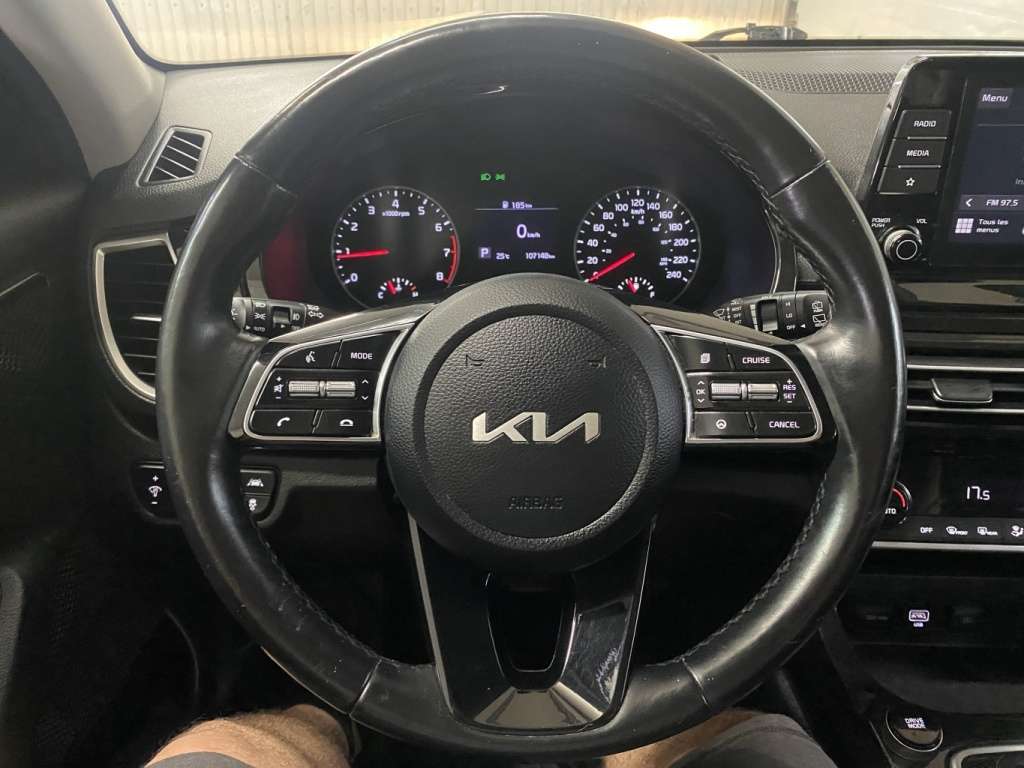 2023 Kia Seltos - Image 22