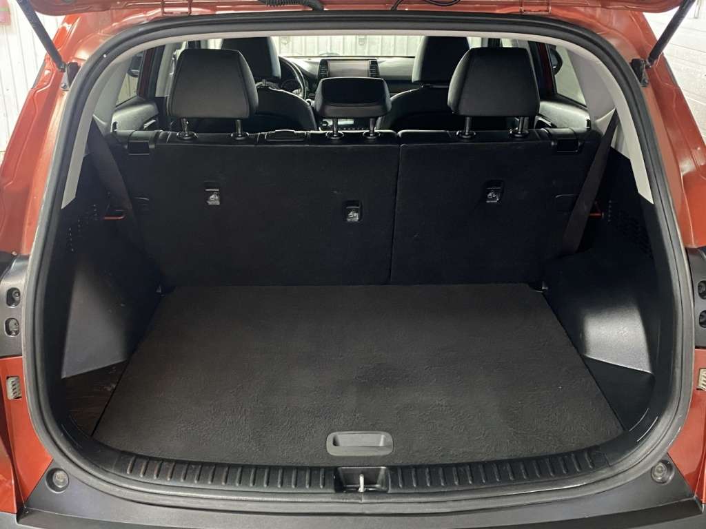 2023 Kia Seltos - Image 31