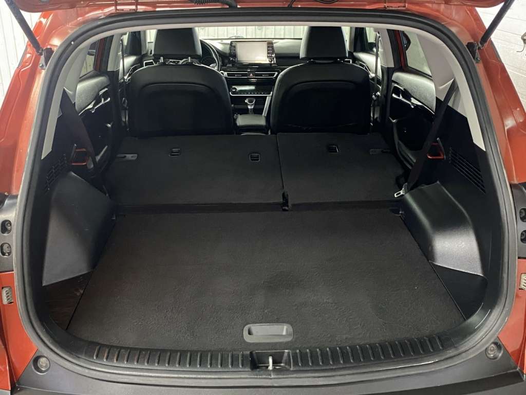 2023 Kia Seltos - Image 32