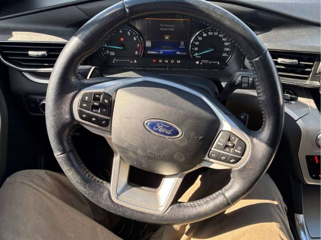 2021 Ford Explorer - Image 8