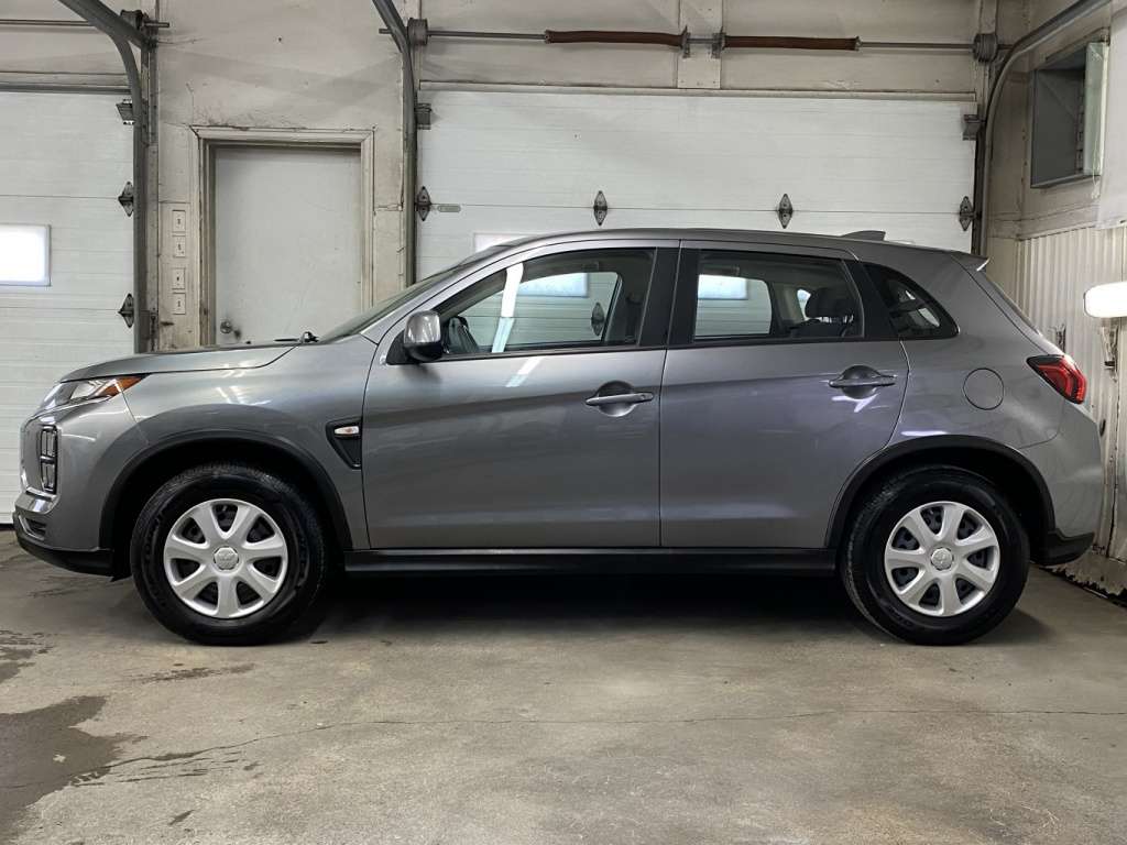 2024 Mitsubishi RVR - Image 4