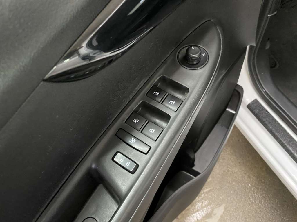 2021 Chevrolet Spark - Image 27