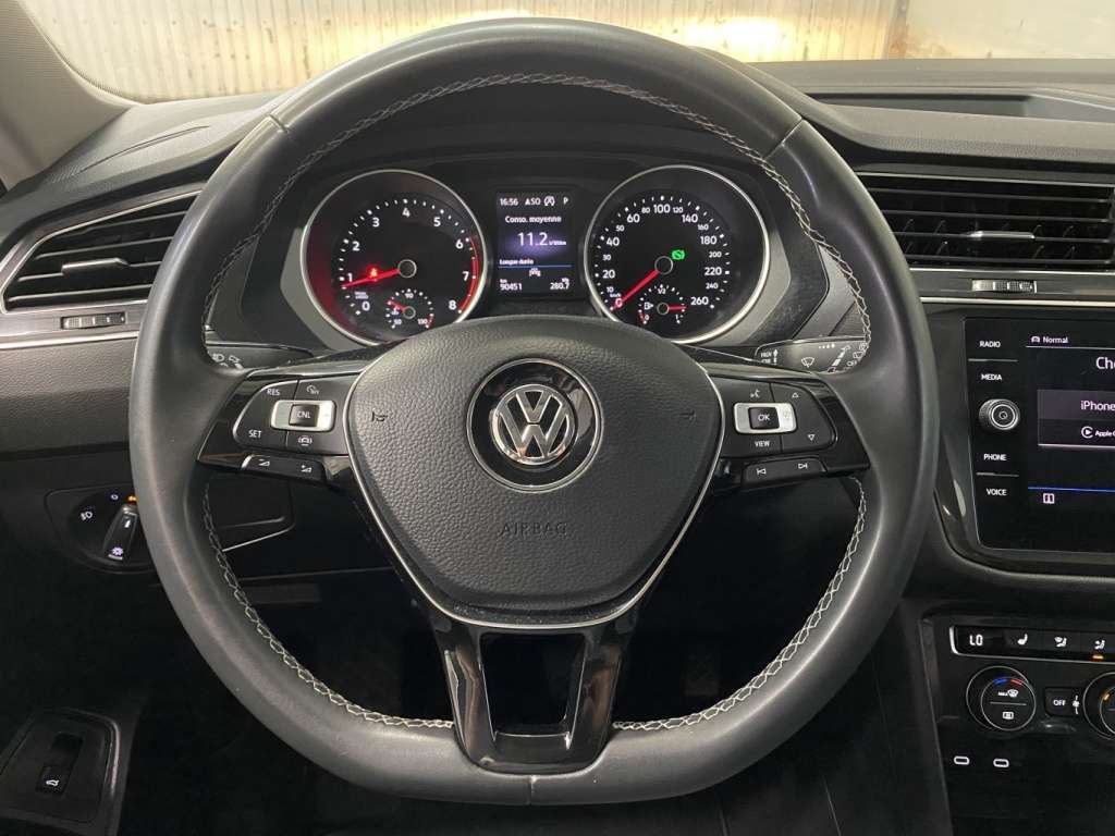 2021 Volkswagen Tiguan - Image 21
