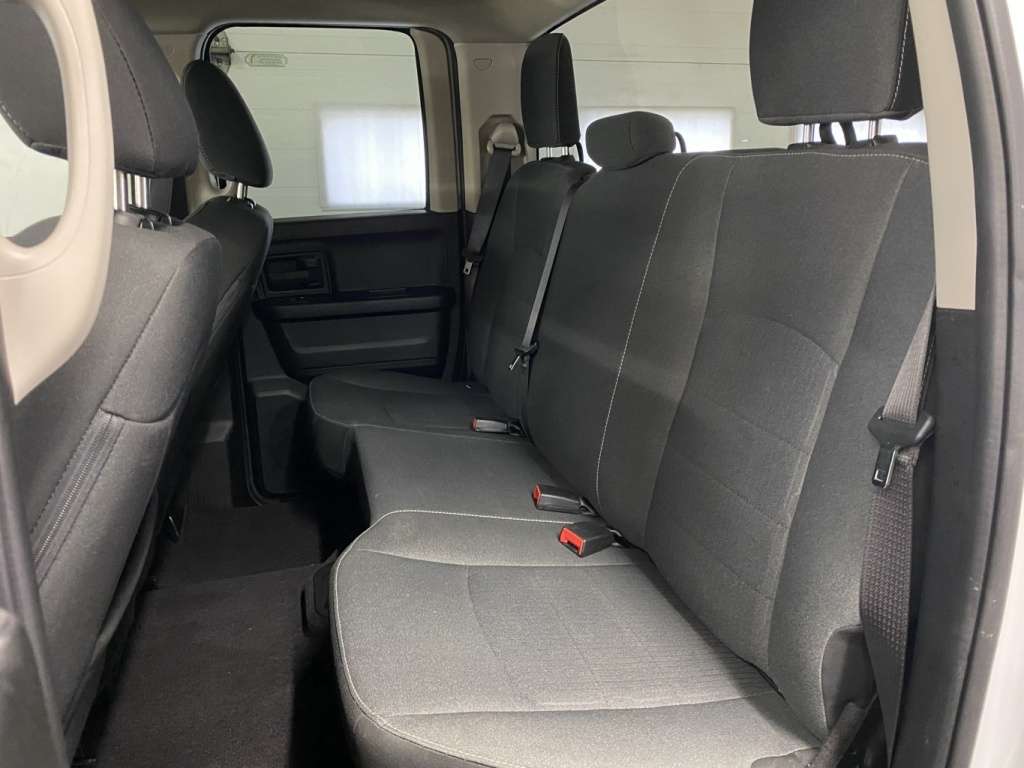 2022 Ram 1500 - Image 17