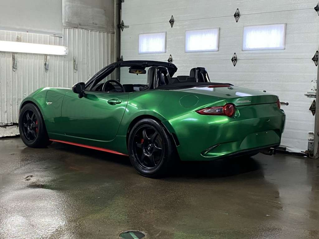 2023 Mazda MX-5 - Image 5