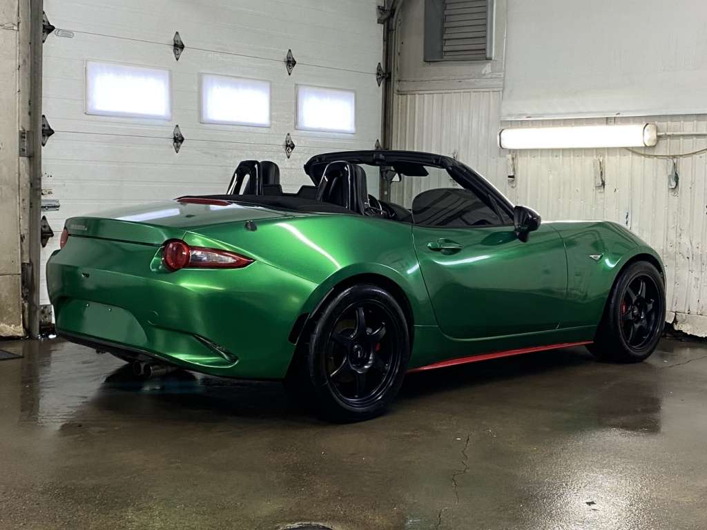 2023 Mazda MX-5 - Image 7