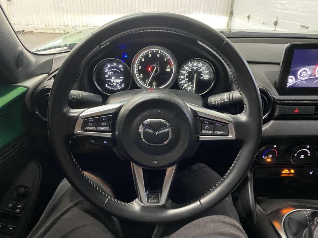2023 Mazda MX-5 - Image 23