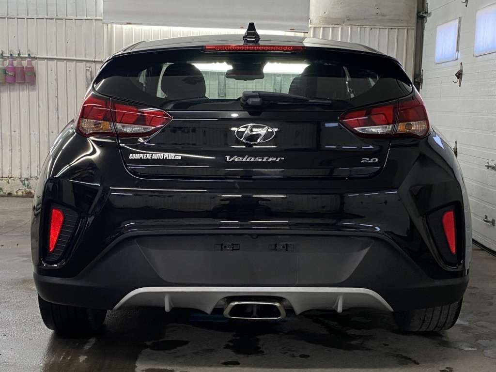 2020 Hyundai VELOSTER - Image 6