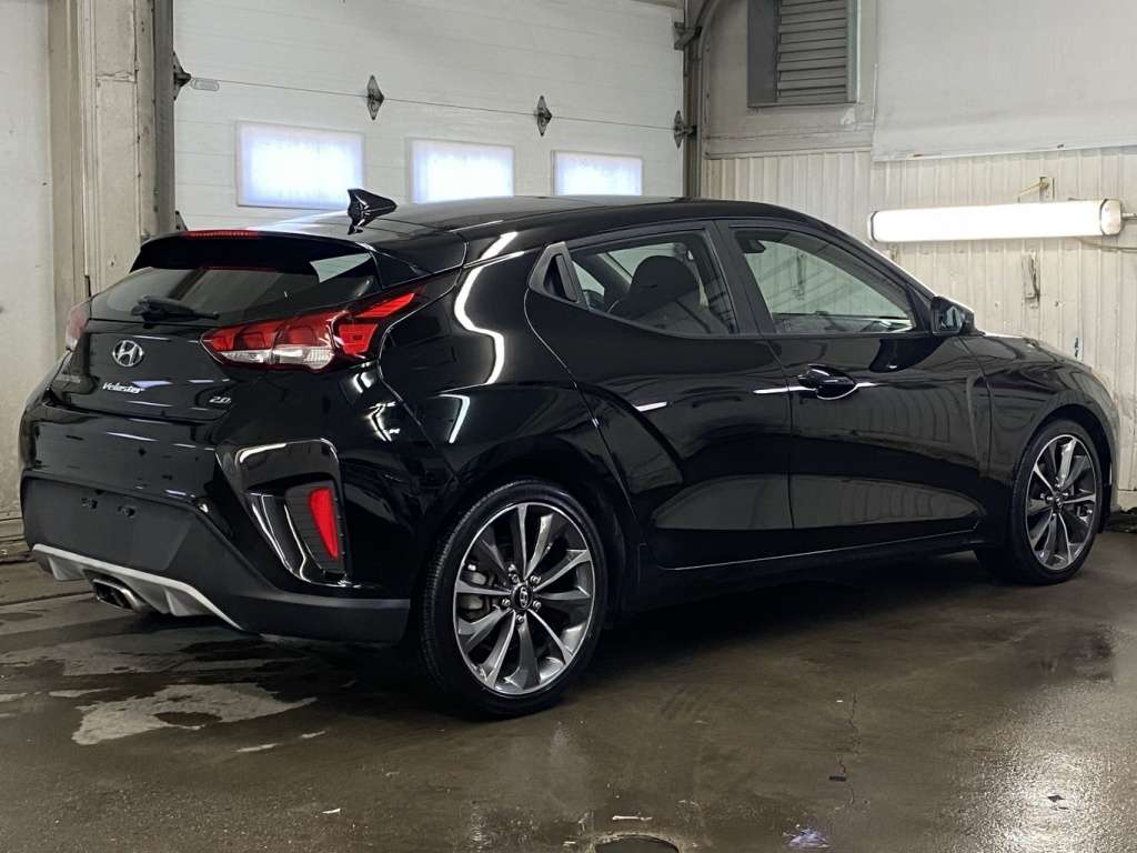 2020 Hyundai VELOSTER - Image 7