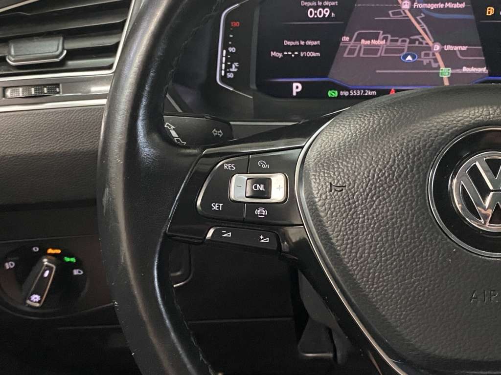 2021 Volkswagen Tiguan - Image 21