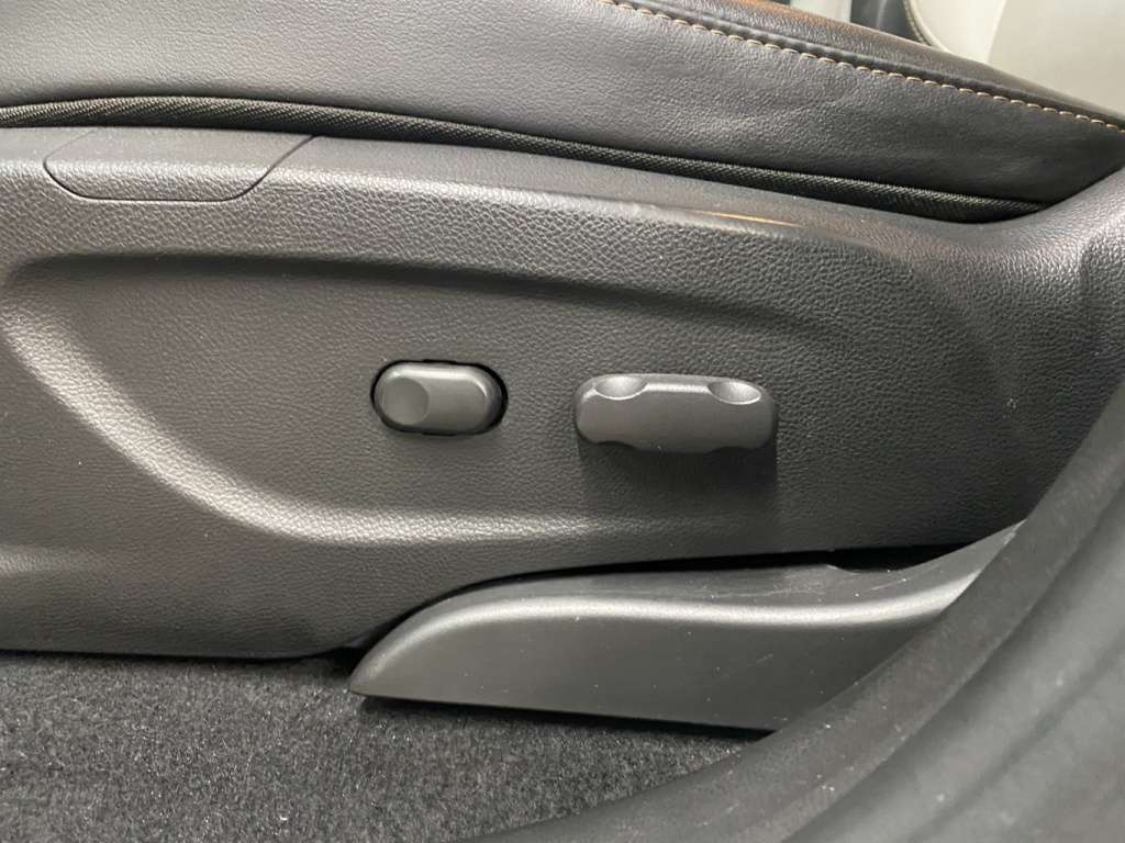 2021 Chevrolet Trax - Image 15