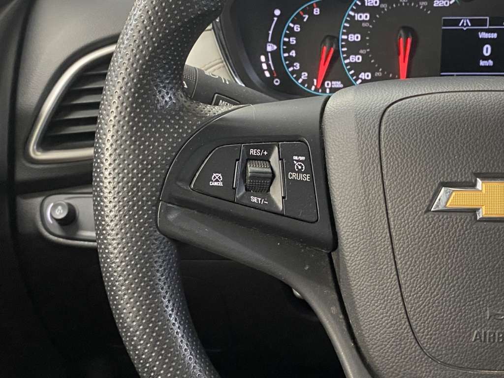 2021 Chevrolet Trax - Image 20