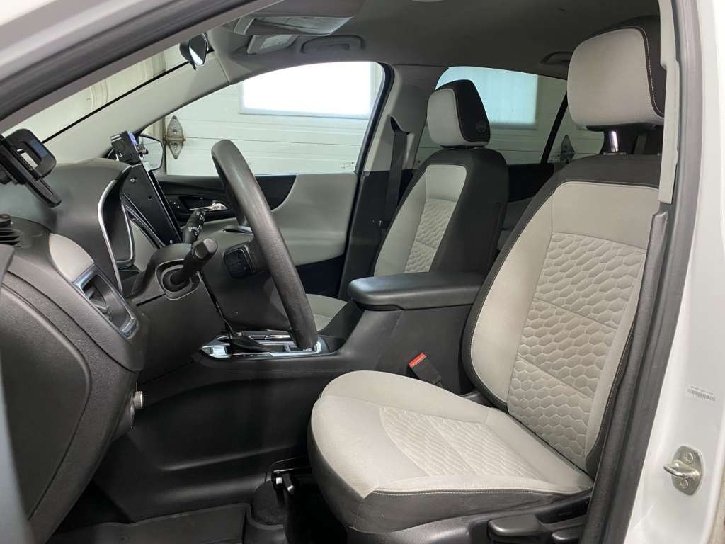 2021 Chevrolet Equinox - Image 14