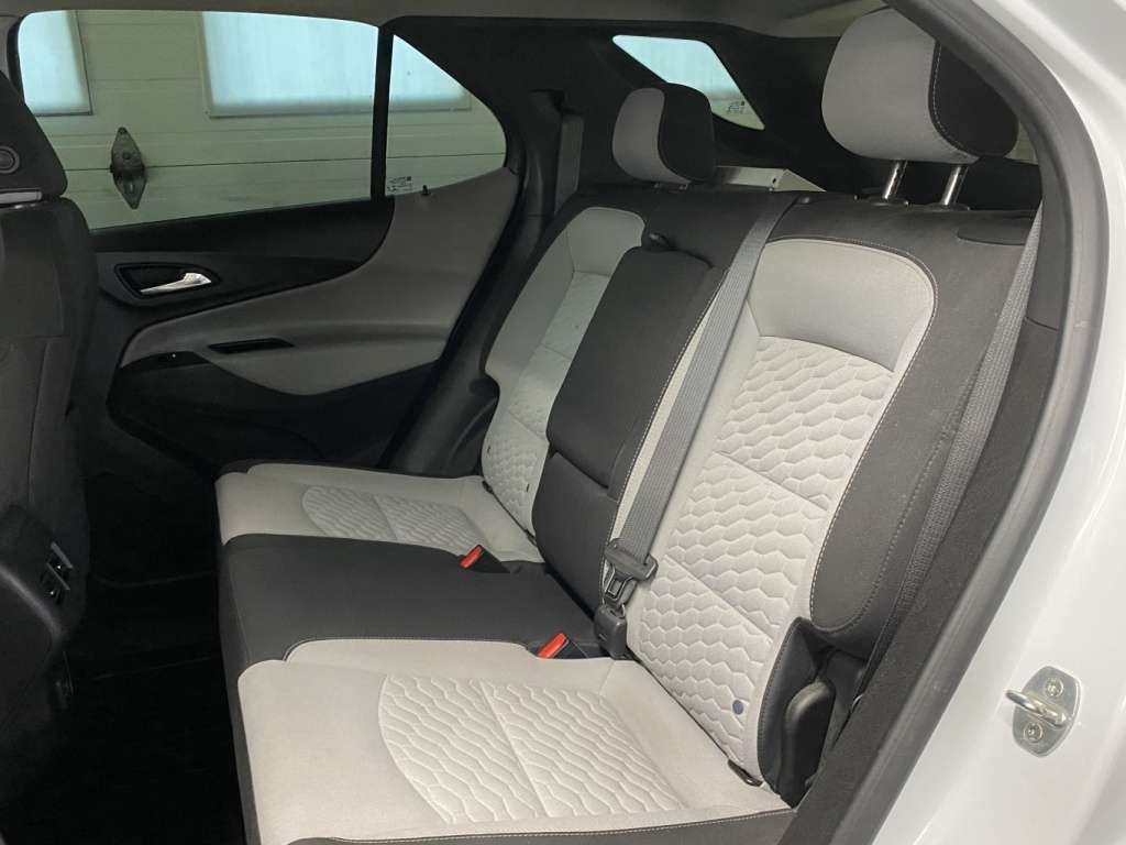 2021 Chevrolet Equinox - Image 16