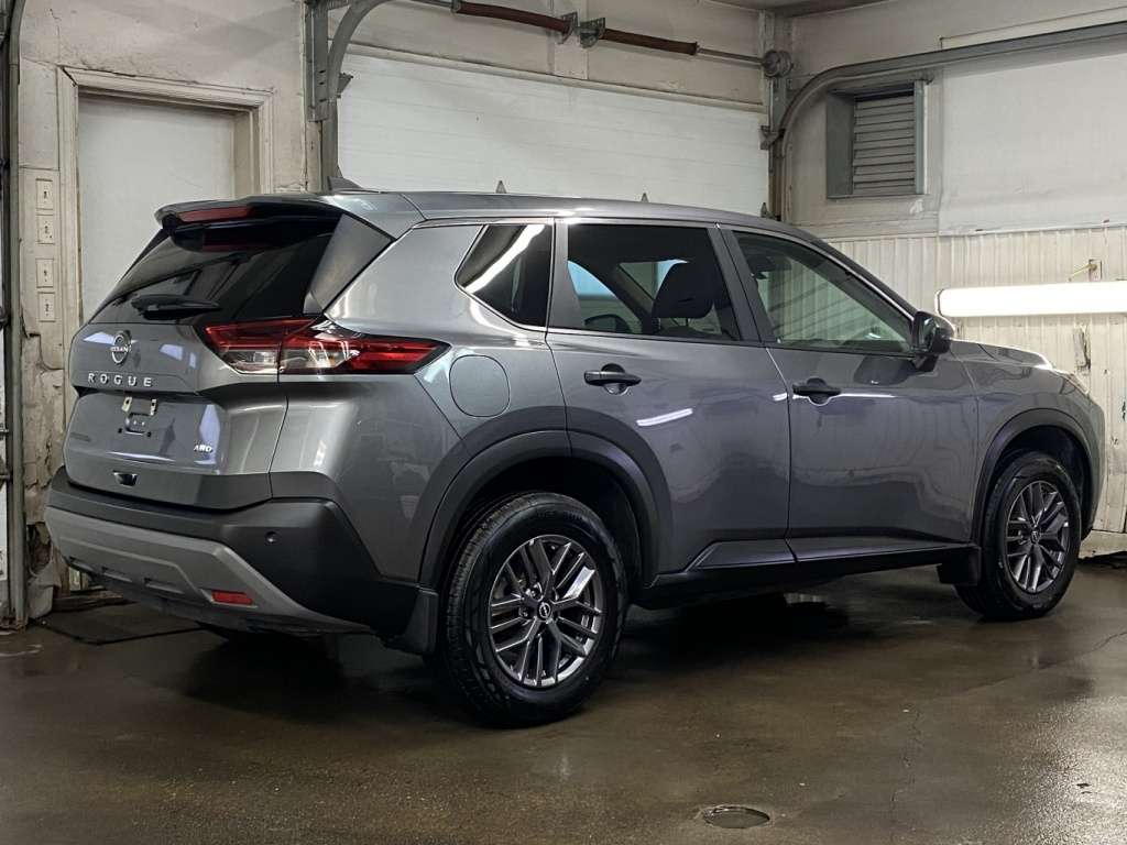 2023 Nissan Rogue - Image 7