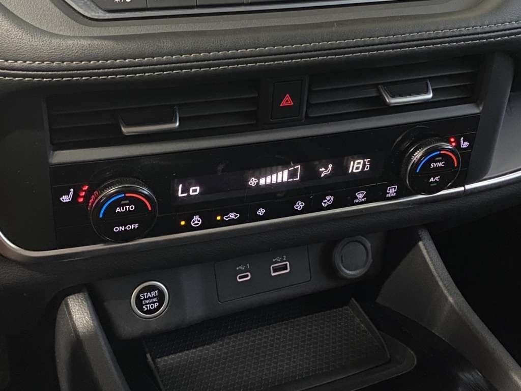 2023 Nissan Rogue - Image 25