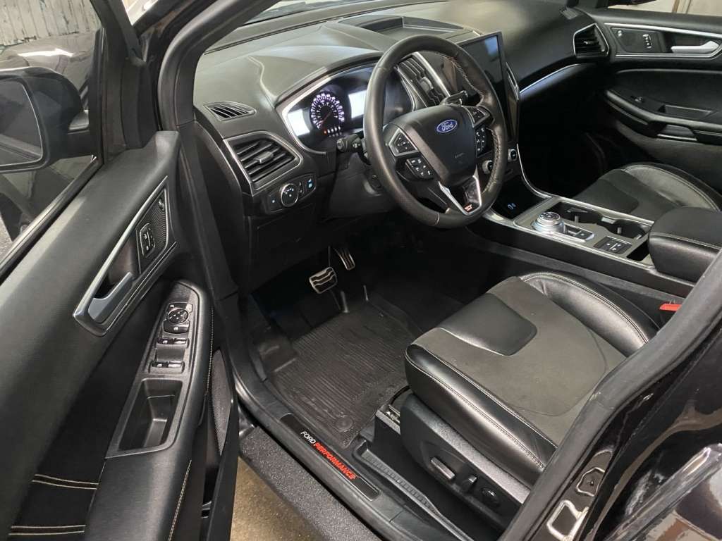 2021 Ford Edge - Image 14