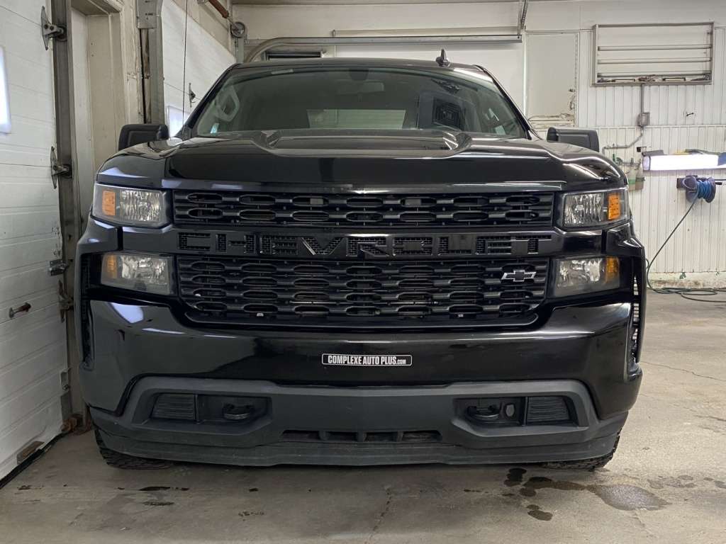 2020 Chevrolet Silverado 1500 - Image 3