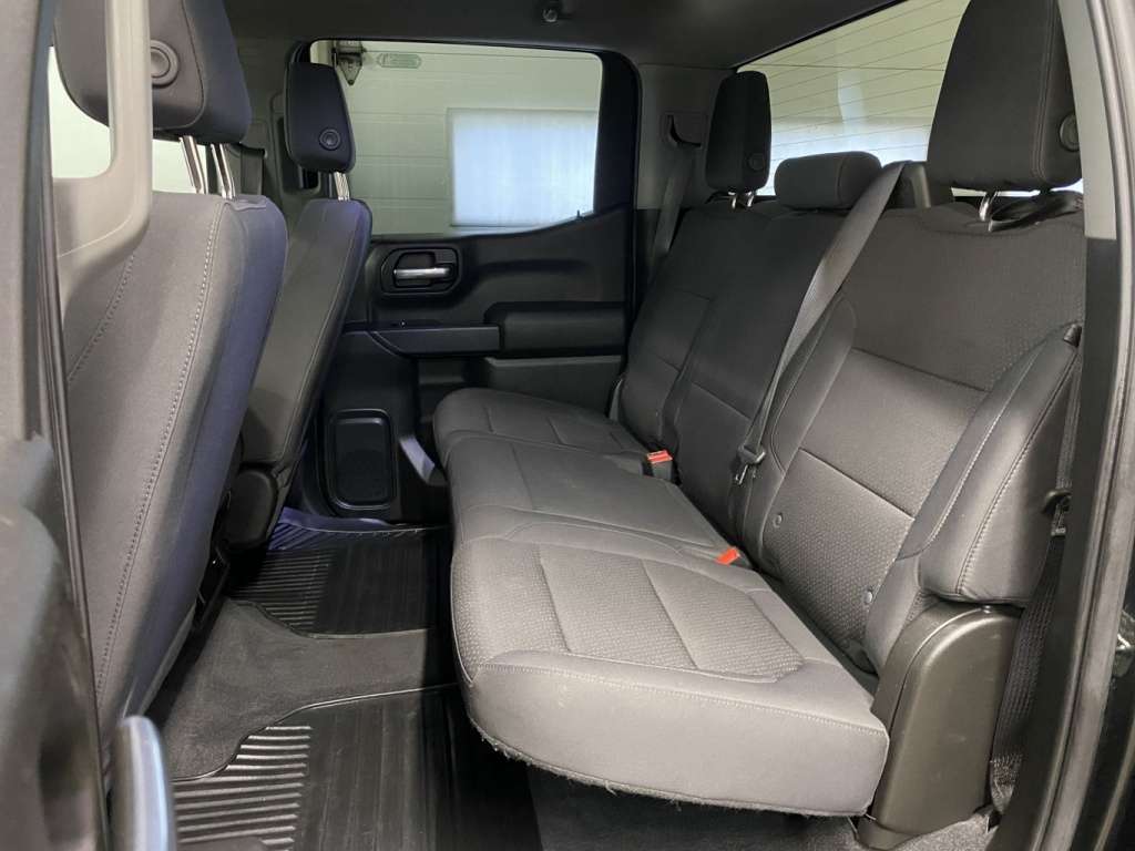 2020 Chevrolet Silverado 1500 - Image 30
