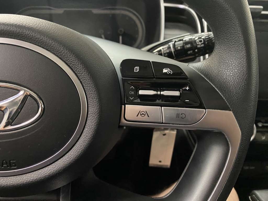 2022 Hyundai TUCSON - Image 20