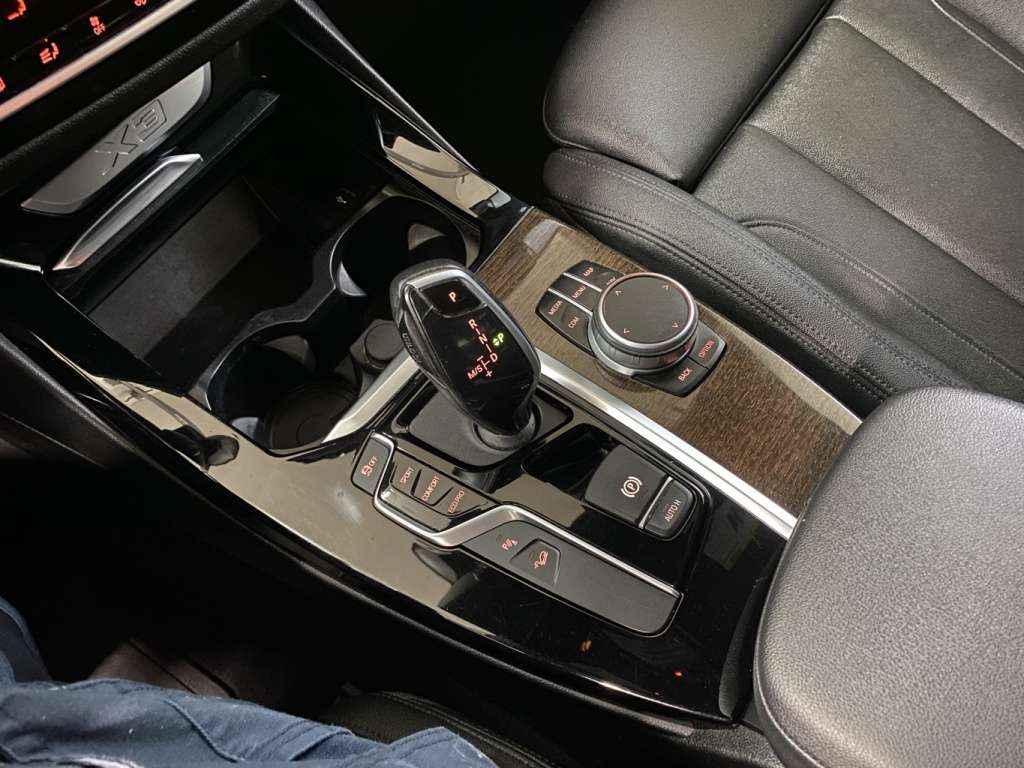 2020 BMW X3 - Image 28