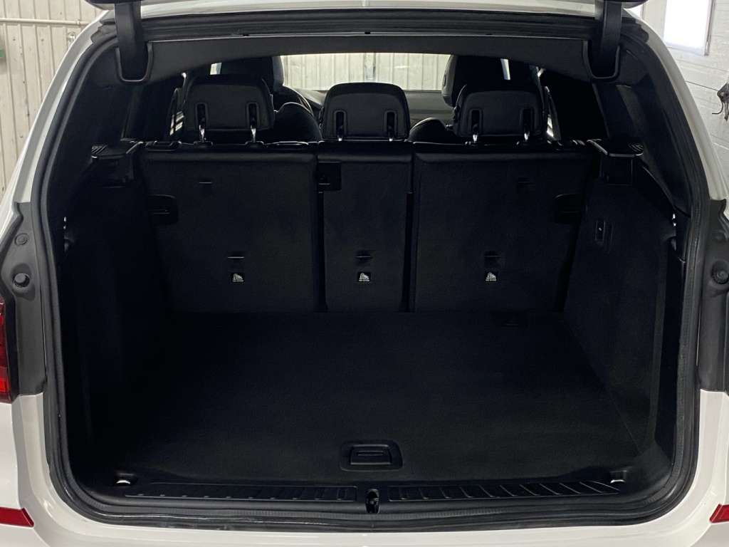 2020 BMW X3 - Image 32