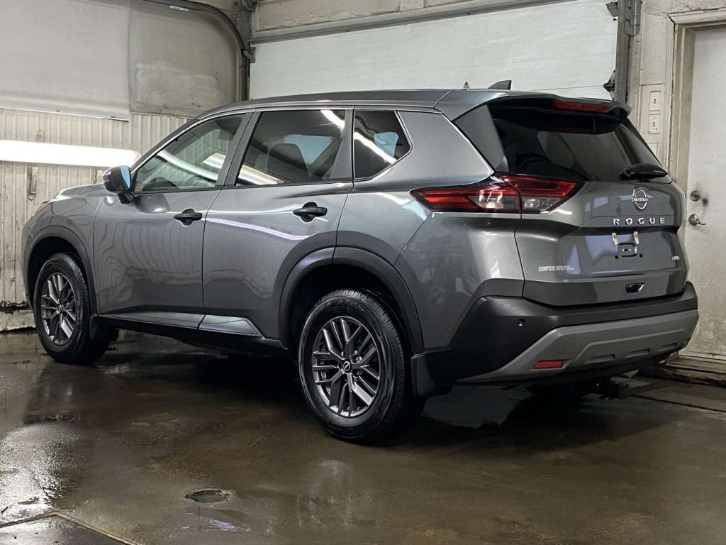 2023 Nissan Rogue - Image 5
