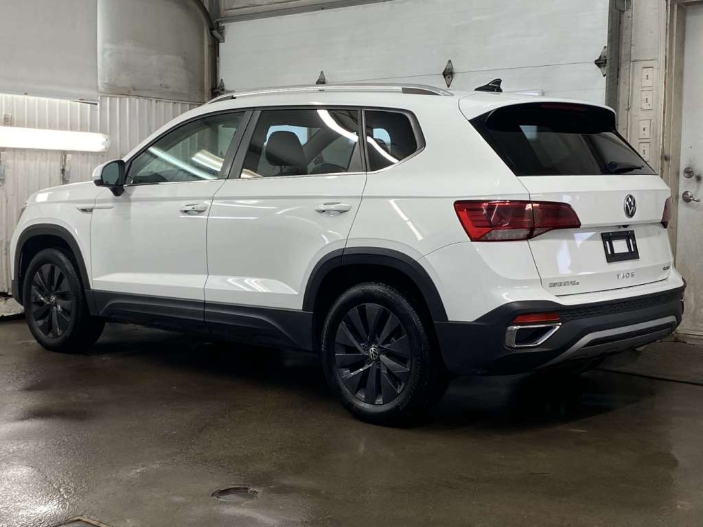 2022 Volkswagen Taos - Image 5