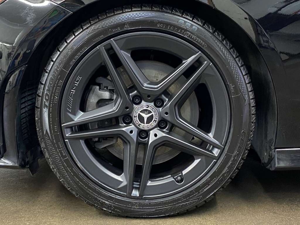 2021 Mercedes-Benz CLA - Image 11