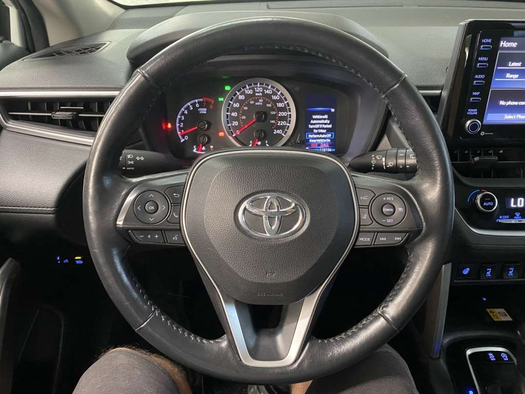2022 Toyota Corolla Cross - Image 21