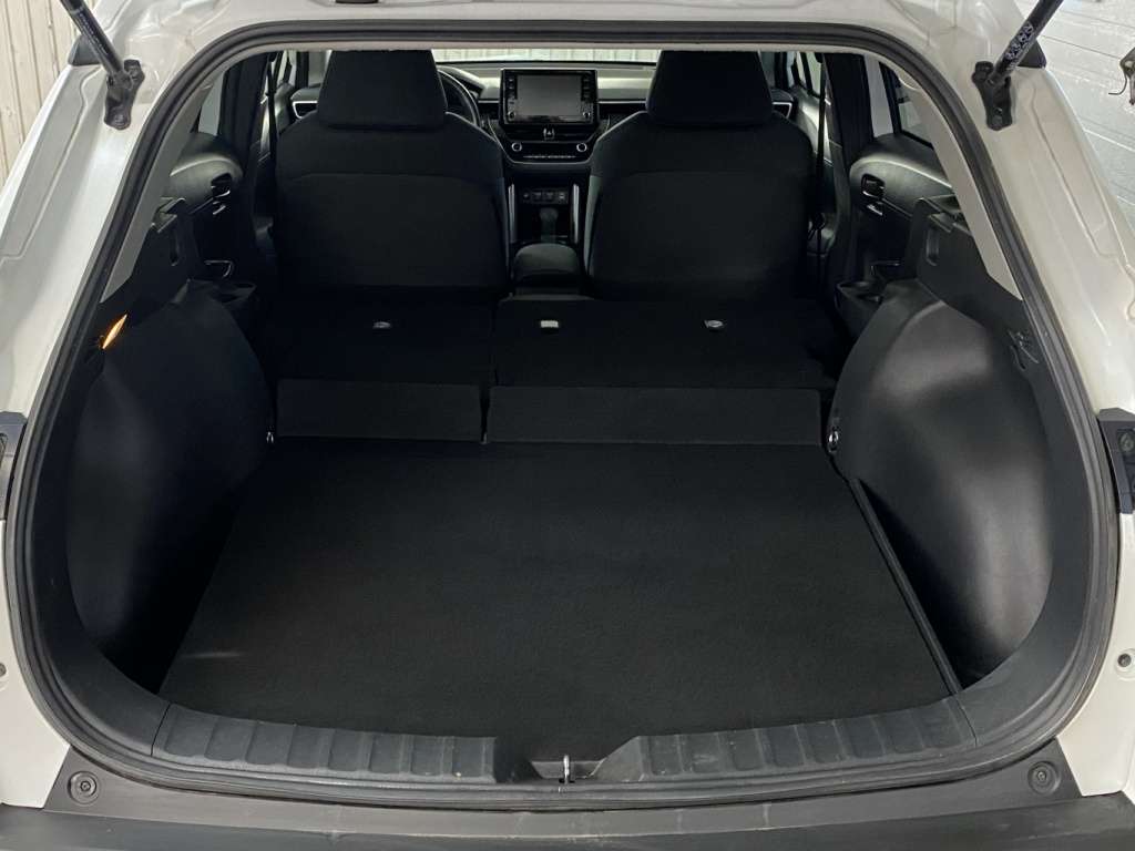 2022 Toyota Corolla Cross - Image 30