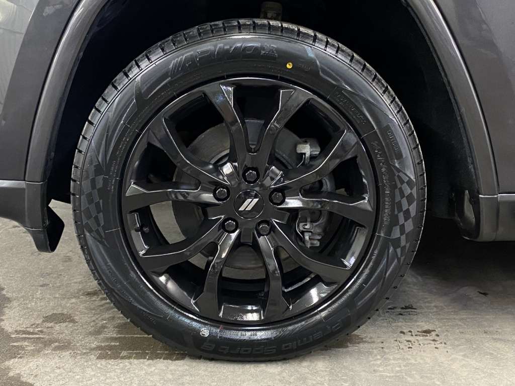 2021 Jeep Grand Cherokee - Image 10