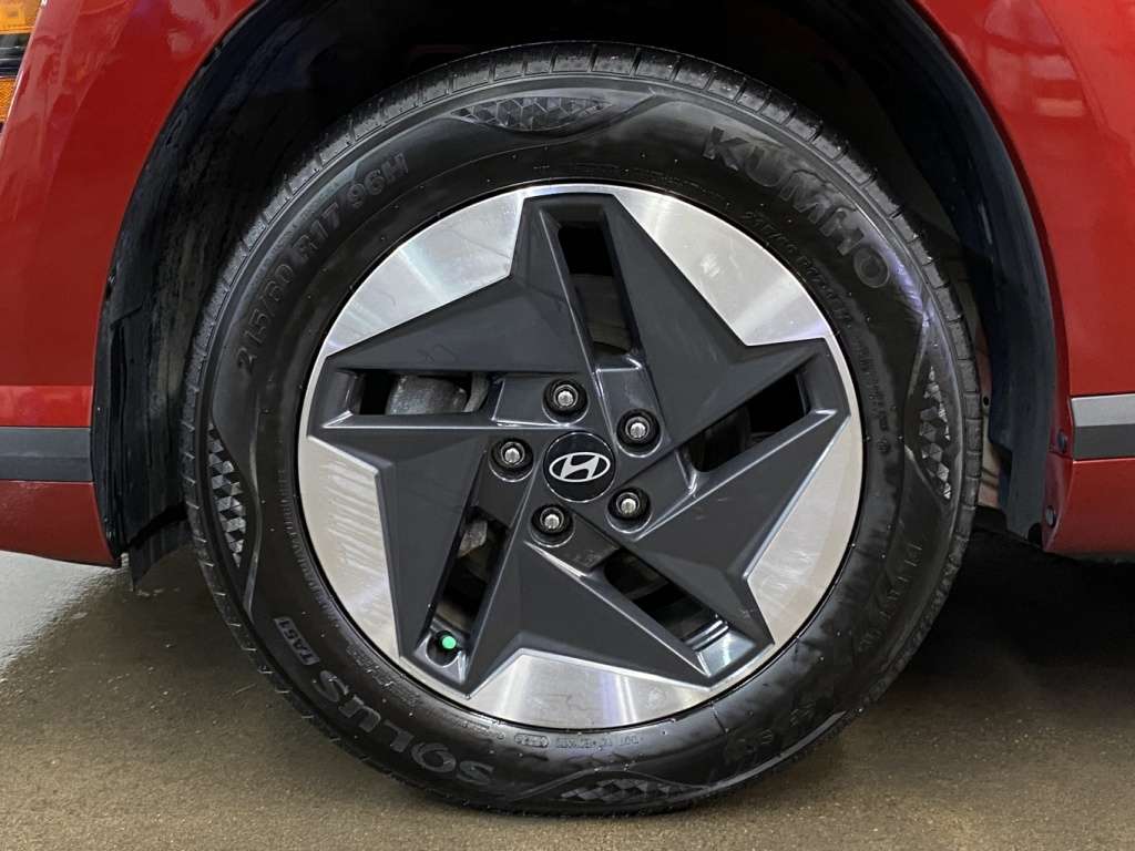 2024 Hyundai KONA - Image 11