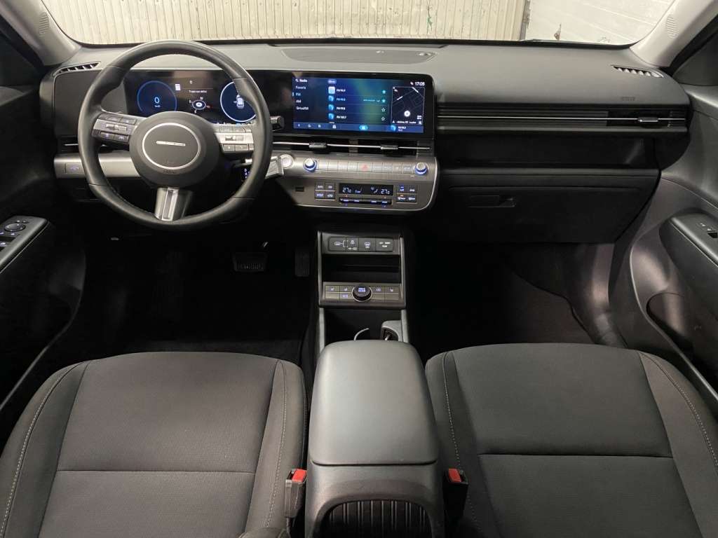 2024 Hyundai KONA - Image 18