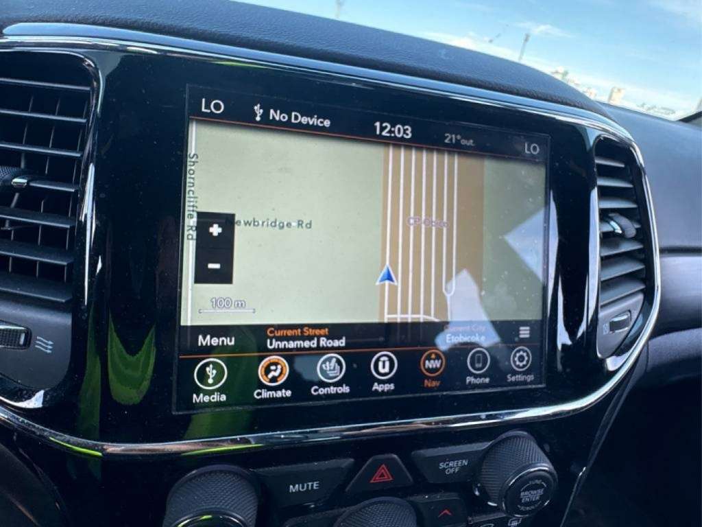 2021 Jeep Grand Cherokee - Image 7