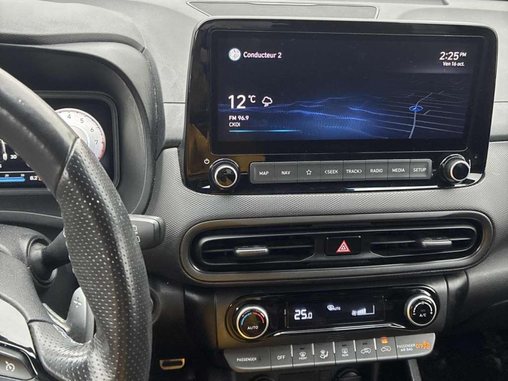2022 Hyundai KONA - Image 8
