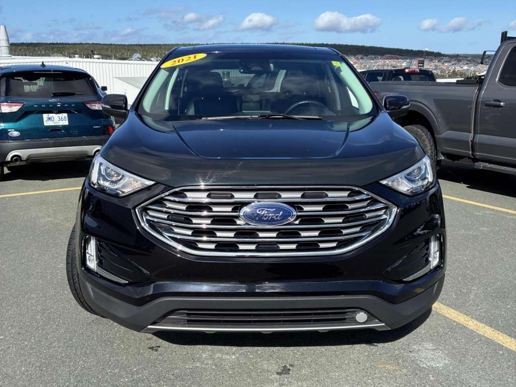 2021 Ford Edge - Image 3