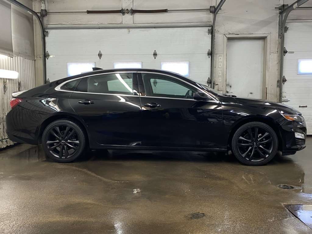 2023 Chevrolet Malibu - Image 8