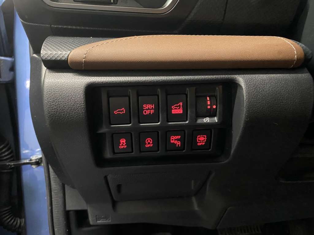 2020 Subaru Forester - Image 30