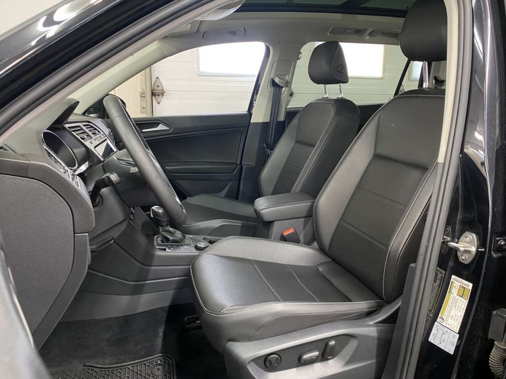 2021 Volkswagen Tiguan - Image 15