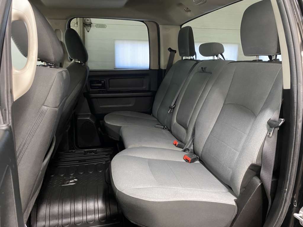 2021 Ram 1500 - Image 18